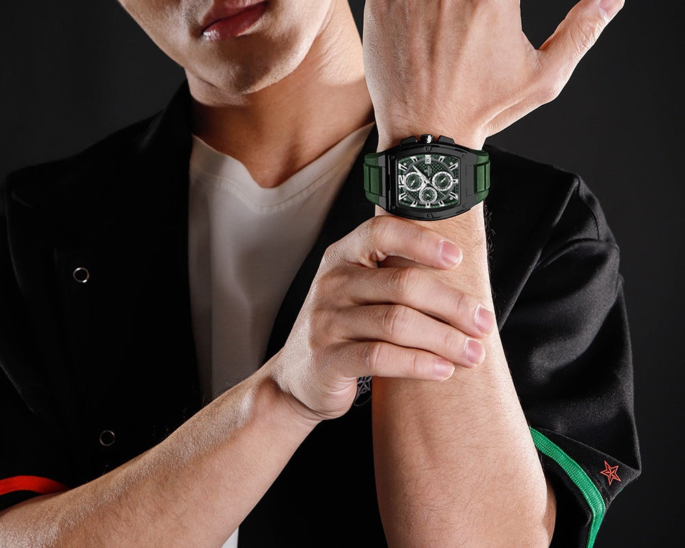 NAVIFORCE NF8050 Barrel-Shaped Case Waterproof Luminous Quartz Multifunction Men’s Watch